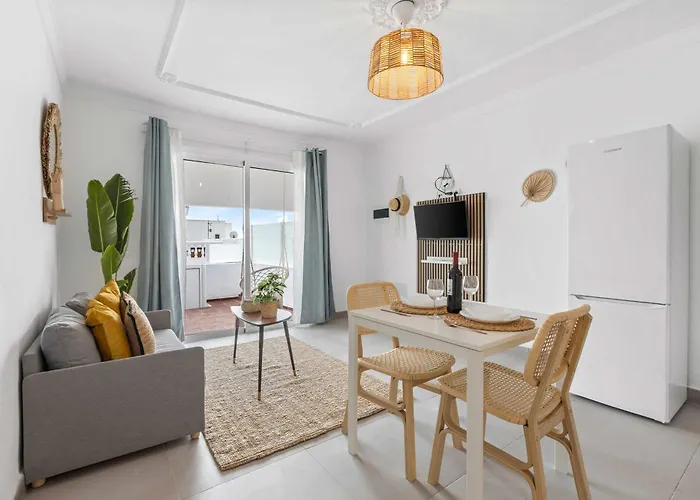 Apartman Bayside Cocoteros Hideaway Palm Sunset