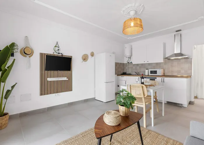 Bayside Cocoteros Hideaway Palm Sunset * Guatiza